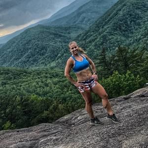 Meet your Posher, Tina